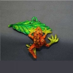 Frog Sculpture Bon Appetit