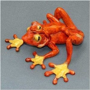 Frog Sculpture Mom and Baby