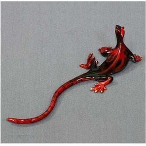 Wall Lizard Bronze Figure