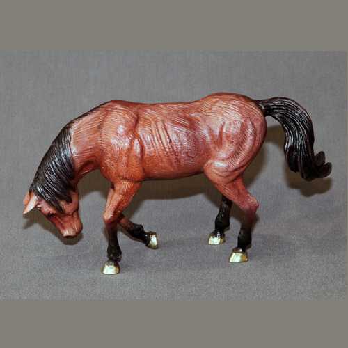 mother_horse_figurines_1